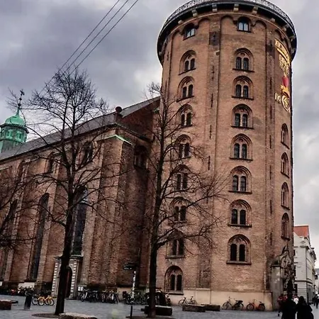 Freshly Renovated Apartment For 6 People *