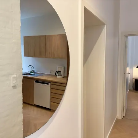 Freshly Renovated For 6 People