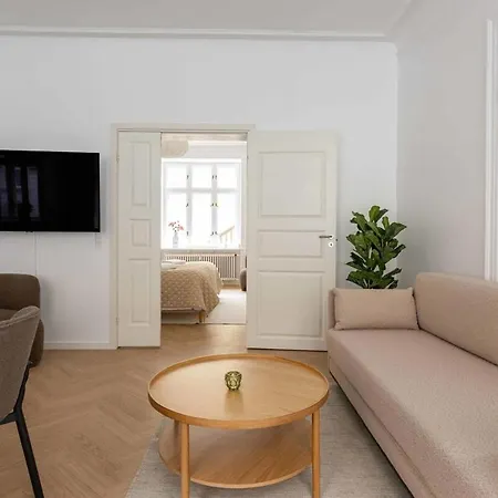 Apartamento Freshly Renovated For 6 People