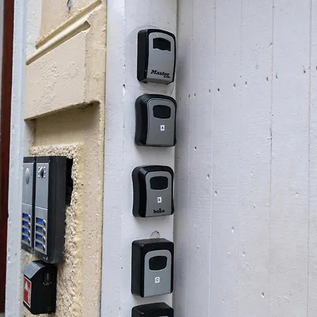 Freshly Renovated For 6 People Apartamento *